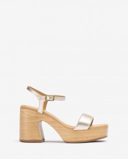 Unisa Mujer Sandalia con bloque en piel metalizada - Oro Unisa Mujer Sandalia con bloque en piel metalizada - Oro