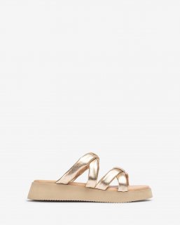 Unisa Mujer Sandalia con tiras acolchadas - Oro