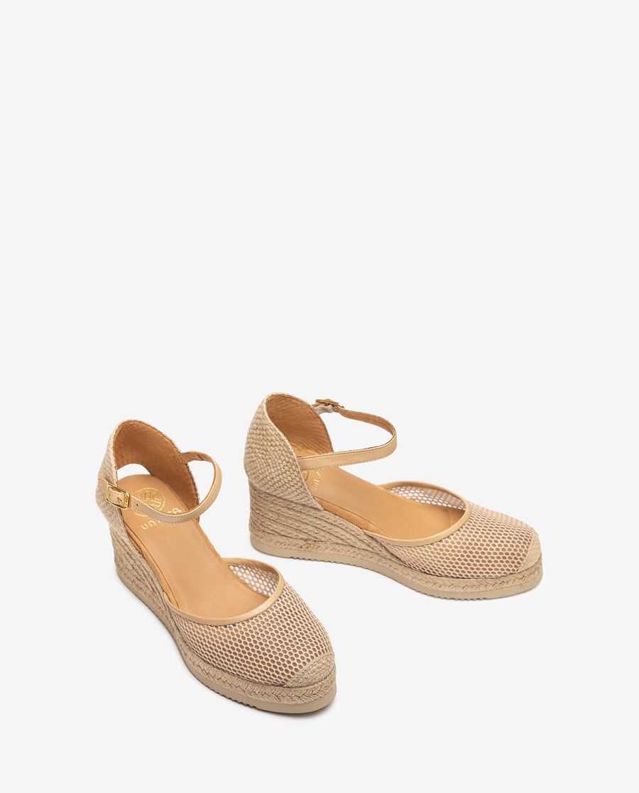 Unisa Mujer Alpargata con rejilla y piel - Beige