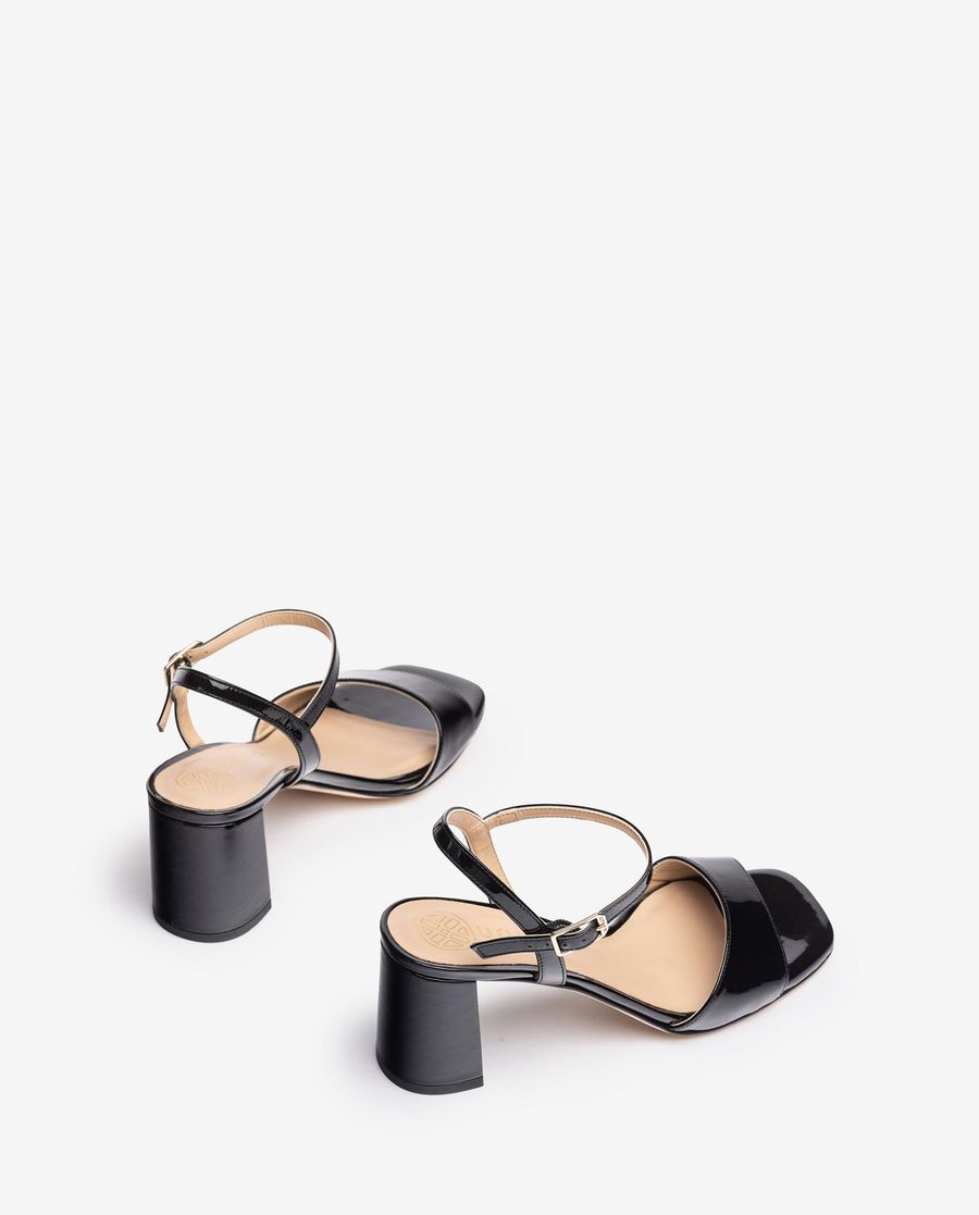 Unisa Mujer Sandalia de charol - Negro