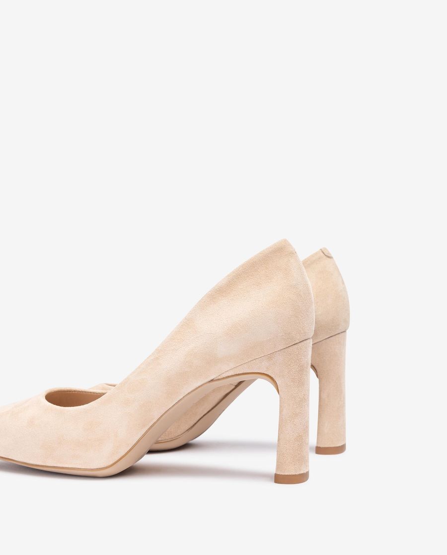 Unisa Mujer Salón de punta cuadrada - Beige