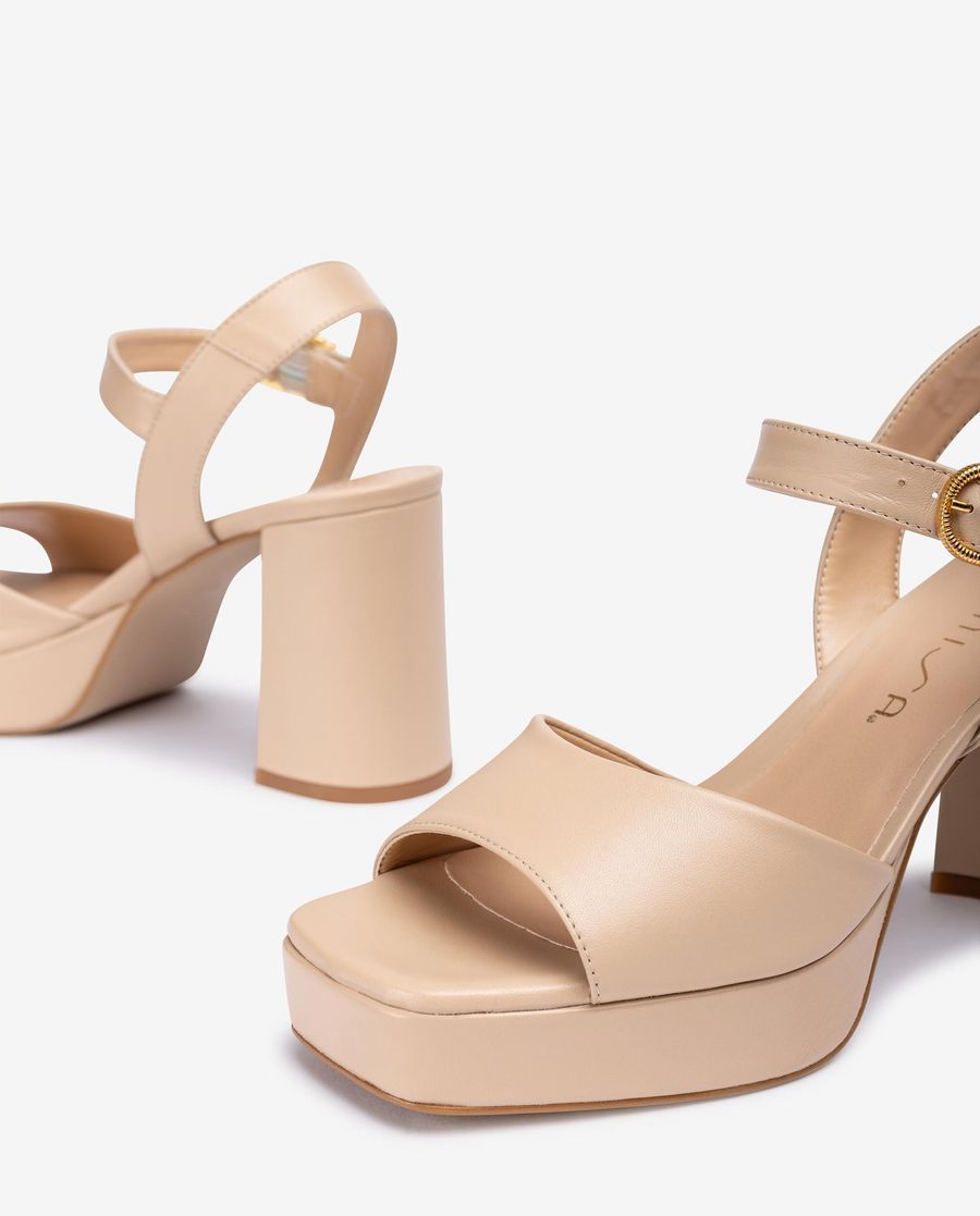 Unisa Mujer Sandalia de piel y tacón ancho - Beige