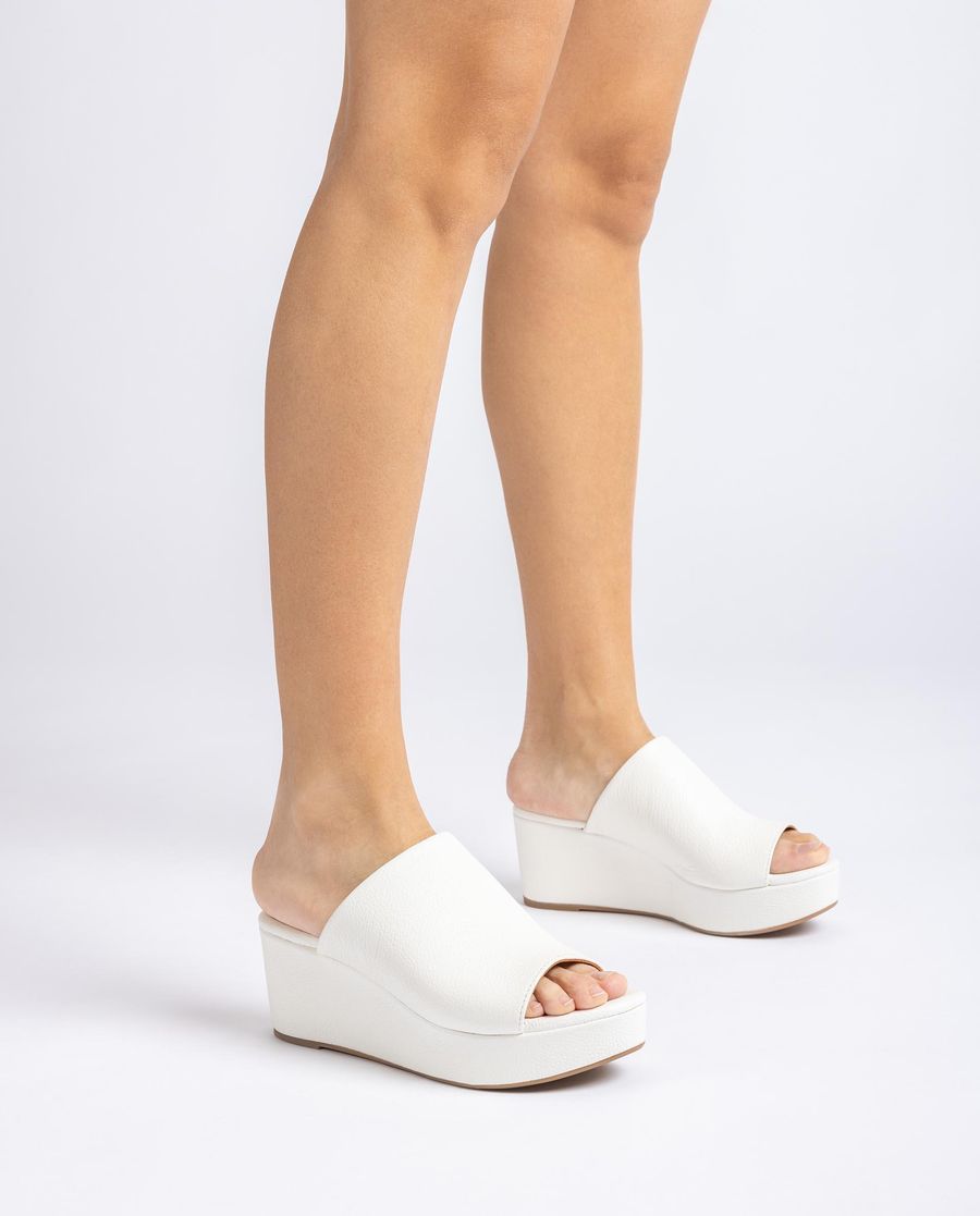Unisa Mujer Sandalia mule fabricada en piel - Blanco