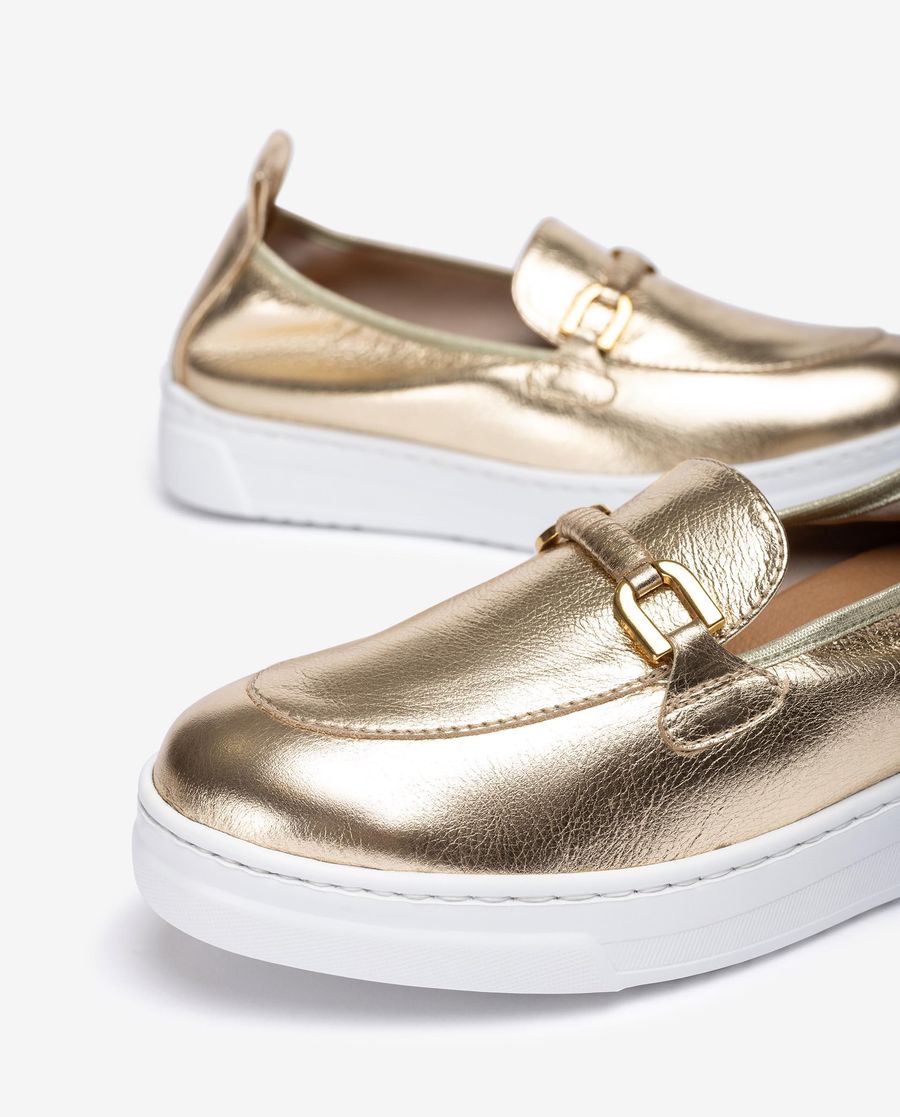 Unisa Mujer Mocasín SuperLight - Oro