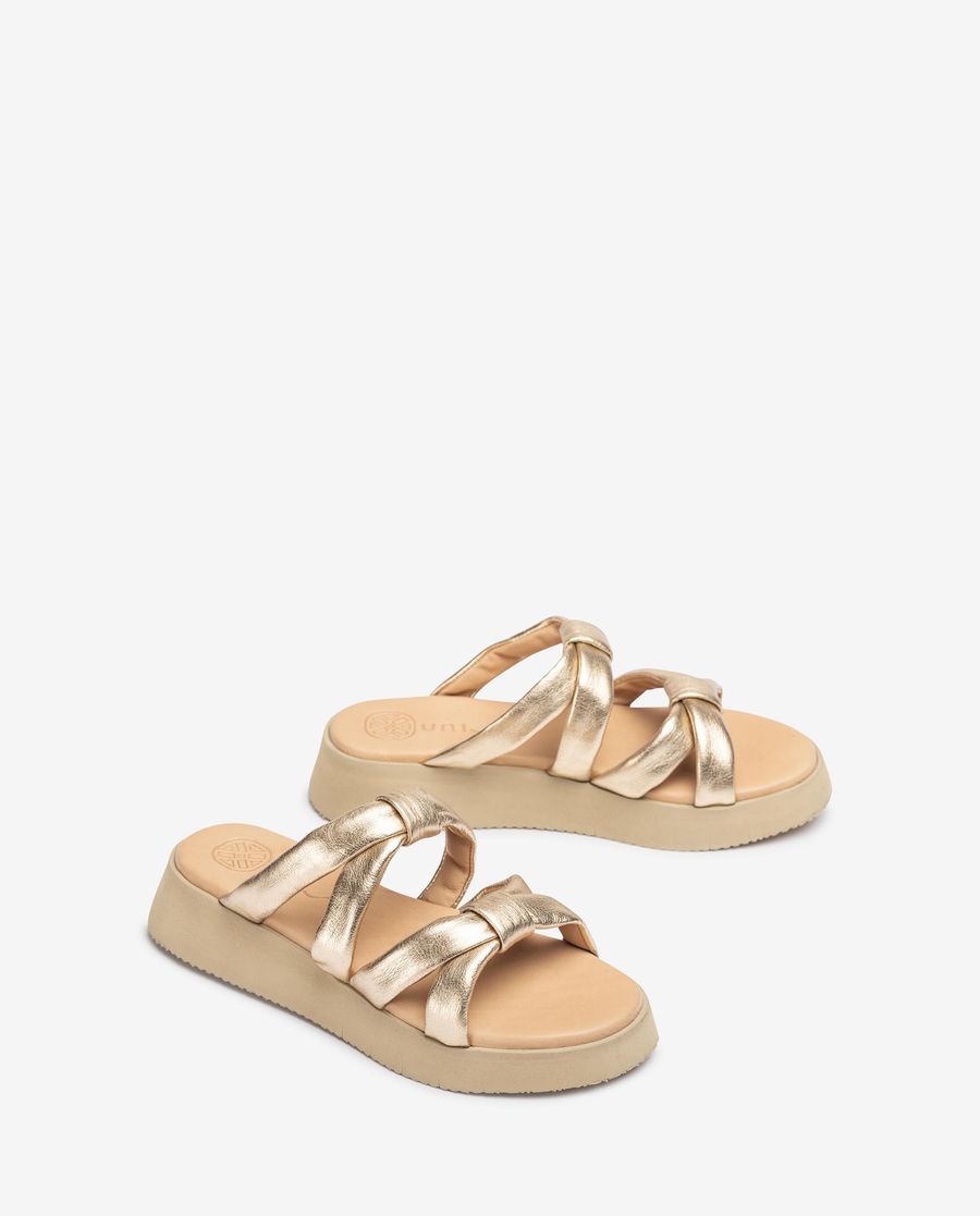 Unisa Mujer Sandalia con tiras acolchadas - Oro