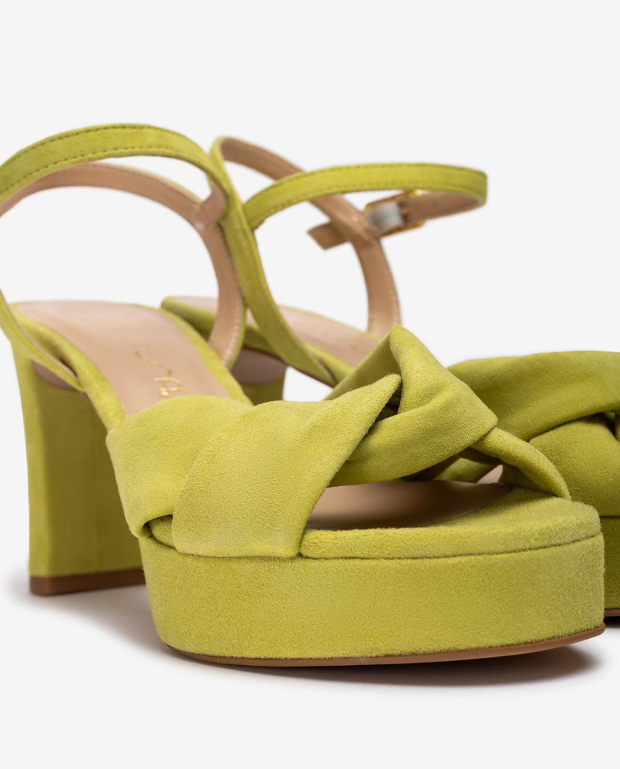 Unisa Mujer Sandalia con tiras anchas cruzadas - Verde