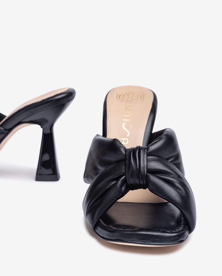 Unisa Mujer Sandalia con nudo ancho - Negro