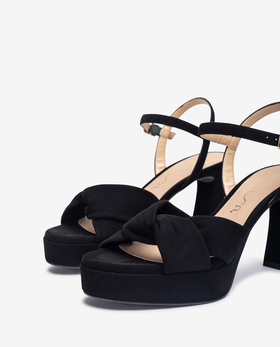 Unisa Mujer Sandalia con tiras anchas cruzadas - Negro