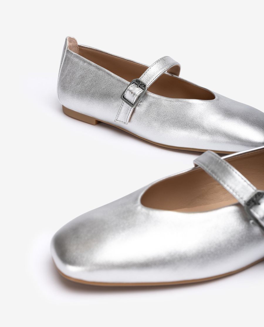 Unisa Mujer Bailarina con correa - Plata