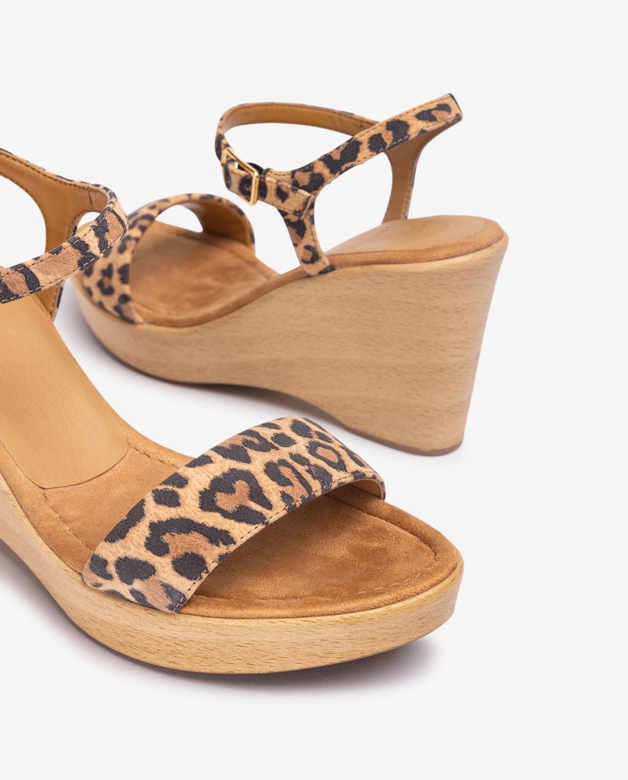 Unisa Mujer Sandalia con bloque-cuña efecto madera - Marrón