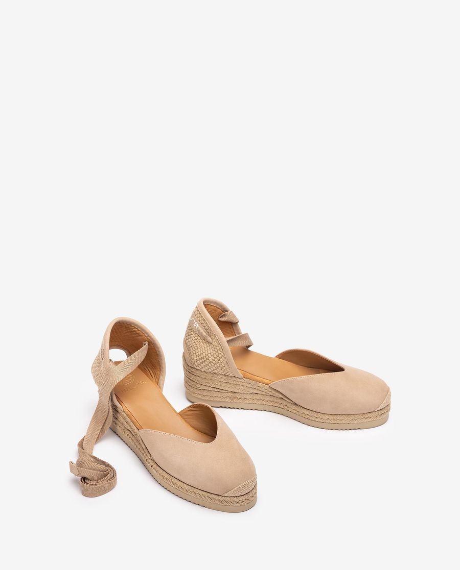 Unisa Mujer Alpargata baja con cordones - Beige