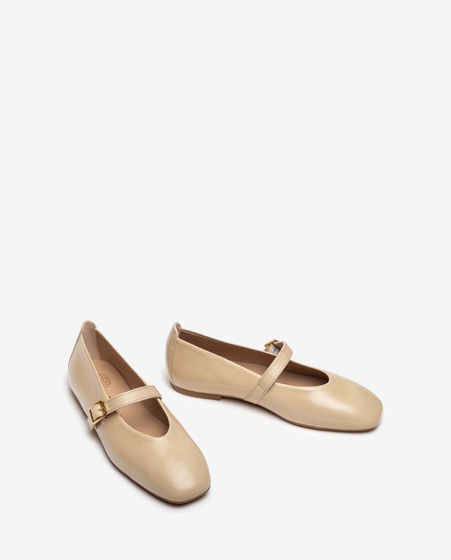 Unisa Mujer Bailarina con correa - Beige