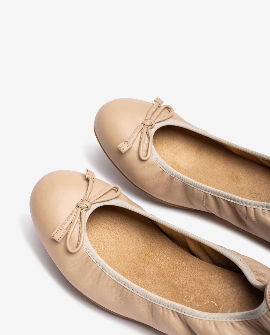 Unisa Mujer Bailarina de punta redonda - Beige