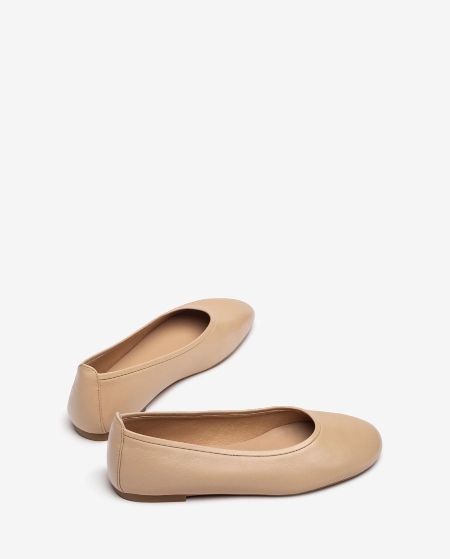 Unisa Mujer Bailarina de punta redonda - Beige
