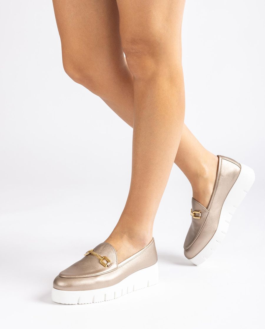 Unisa Mujer Mocasín con plataforma - Bronce