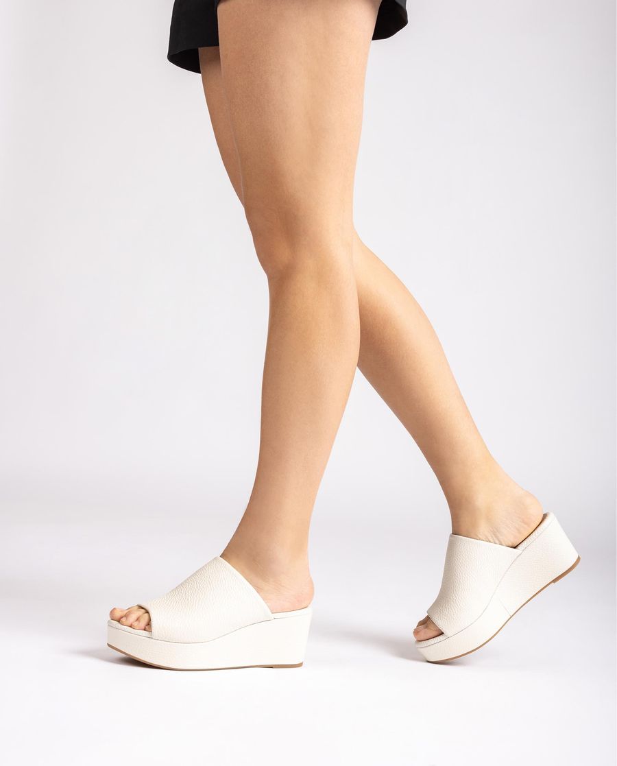 Unisa Mujer Sandalia mule fabricada en piel - Blanco