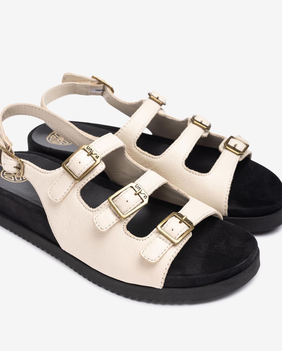 Unisa Mujer Sandalia con piso track - Blanco