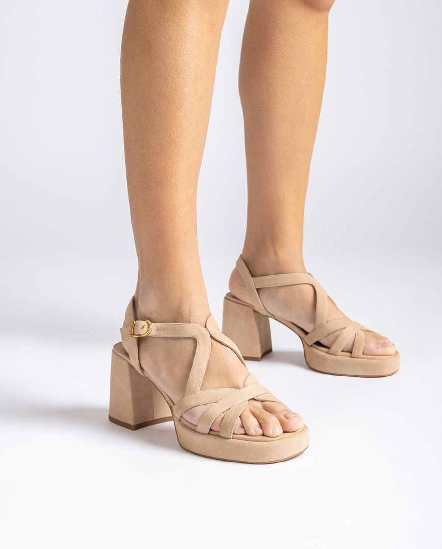 Unisa Mujer Sandalia de ante y tacón ancho - Beige