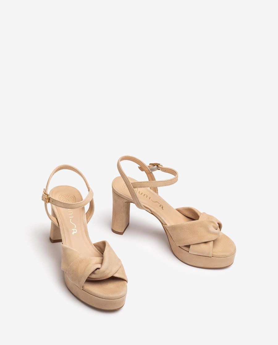 Unisa Mujer Sandalia con tiras anchas cruzadas - Beige