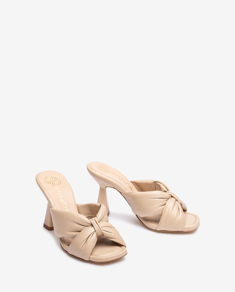 Unisa Mujer Sandalia con nudo ancho - Beige