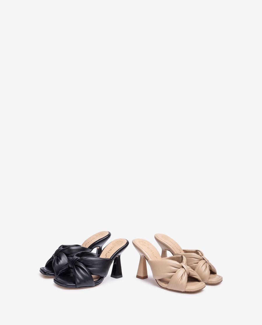 Unisa Mujer Sandalia con nudo ancho - Beige