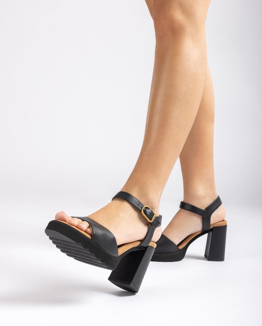 Unisa Mujer Sandalia SuperLight de tacón alto - Negro